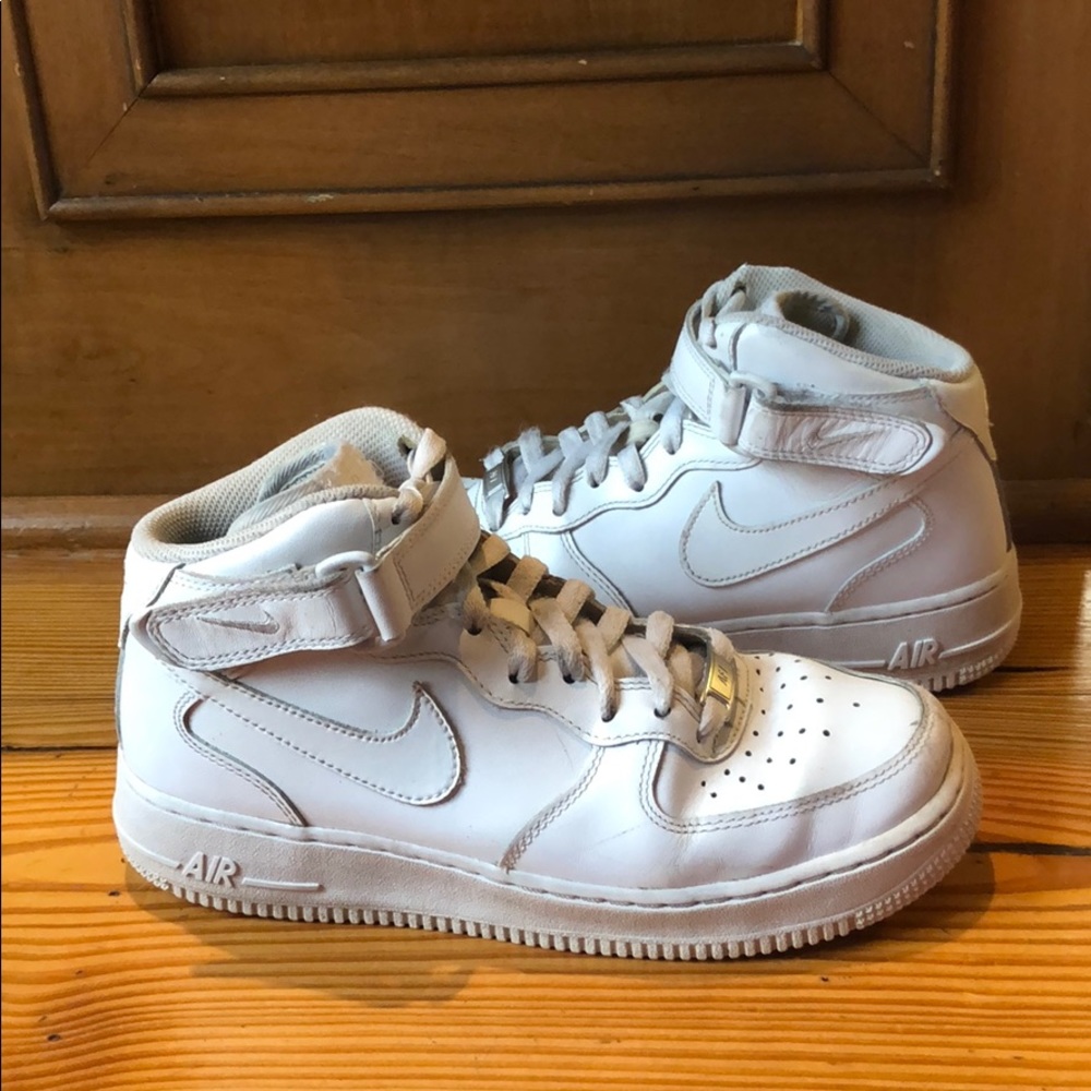 Nike Air Force 1